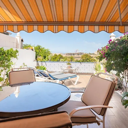 La Casa De Montse Playa De La Tejita * 엘메다노