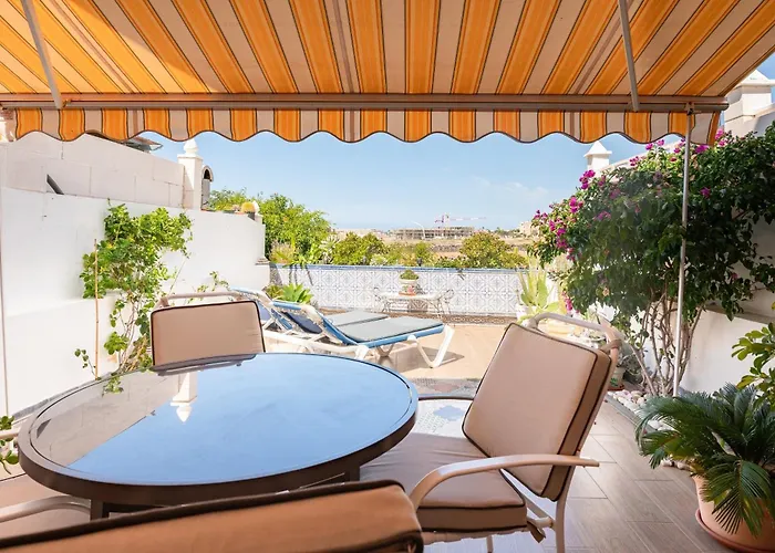 La Casa De Montse Playa De La Tejita * 엘메다노